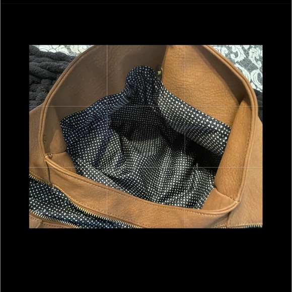 Large brown tote - Picture 3 of 6